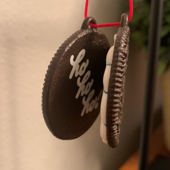 Hallmark KEEPSAKE Ornament OREO Cookie HO HO HO 1986 in Original Box Christmas - Picture 3 of 9